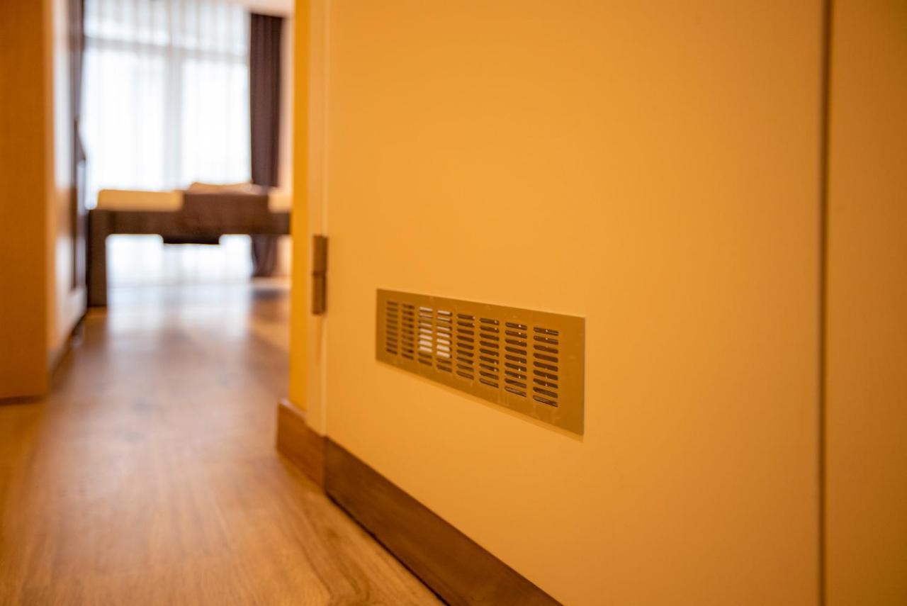 Hotel 4 Llulla Пристина Екстериор снимка